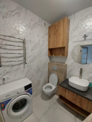  Family Park 2-  43 .. +    57 000 $   213-067-679  8