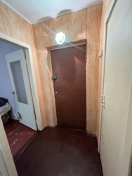   1   .  9