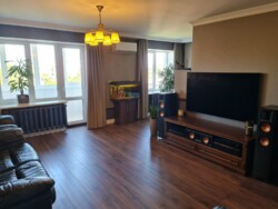 Продаж 3-ох кімнатної квартири на Подолі фото 1 Продаж 3-ох кімнатної квартири на Подолі фото 1