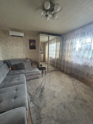     213-135-704  4