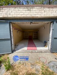 Продам капитальный гараж, середина ул. Рогалева (Крутогорный спуск) фото 2 Продам капитальный гараж, середина ул. Рогалева (Крутогорный спуск) фото 2