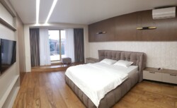   !    !    !   !    !     ! 