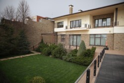   !    !    !   !    !     ! 