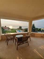   !    !    !   !    !     ! 