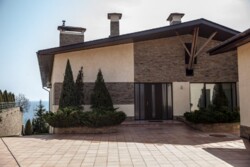   !    !    !   !    !     ! 