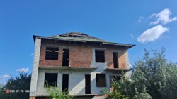   ,   5