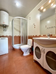 Будинок у Центрі р-н Дніпровської Рів'єри фото 13 Будинок у Центрі р-н Дніпровської Рів'єри фото 13