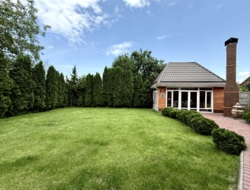 Будинок у нагірній частині міста, район ресторану «Armenia». фото 2 Будинок у нагірній частині міста, район ресторану «Armenia». фото 2