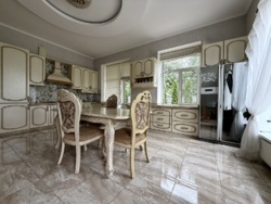 Будинок у нагірній частині міста, район ресторану «Armenia». фото 10 Будинок у нагірній частині міста, район ресторану «Armenia». фото 10