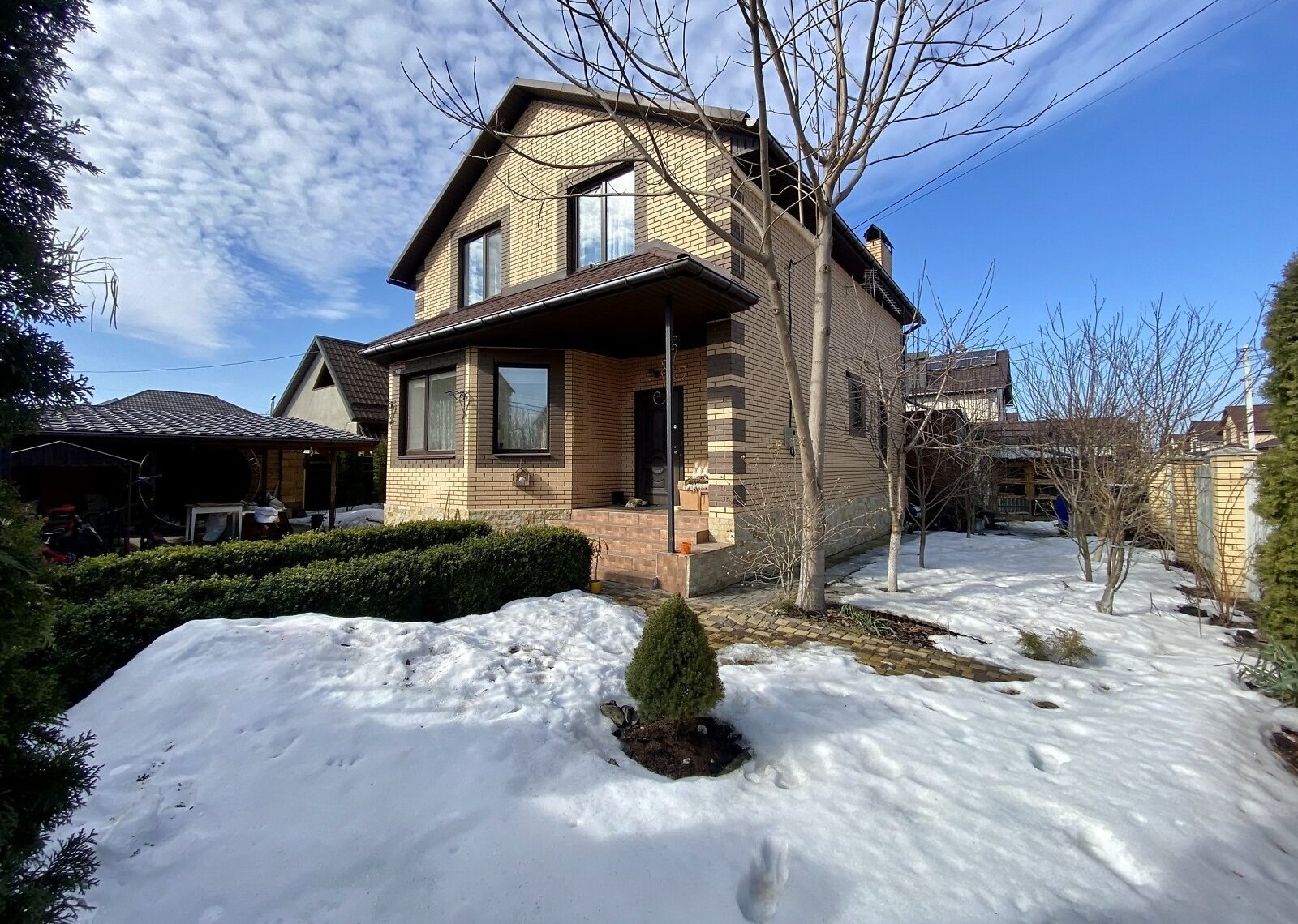 ������ 2 ����������� ������� ������ � ������� �� 5 �����, 125 ��. �, 4 ������, �� ���. ������� ����������� ���� 1