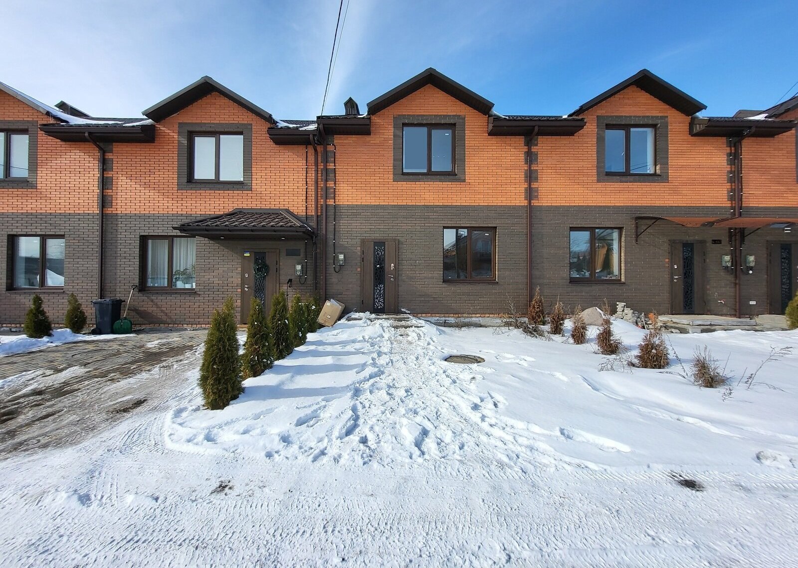 ������ 2 ����������� ��������� � ������� �� 1.5 ����� ���� 1