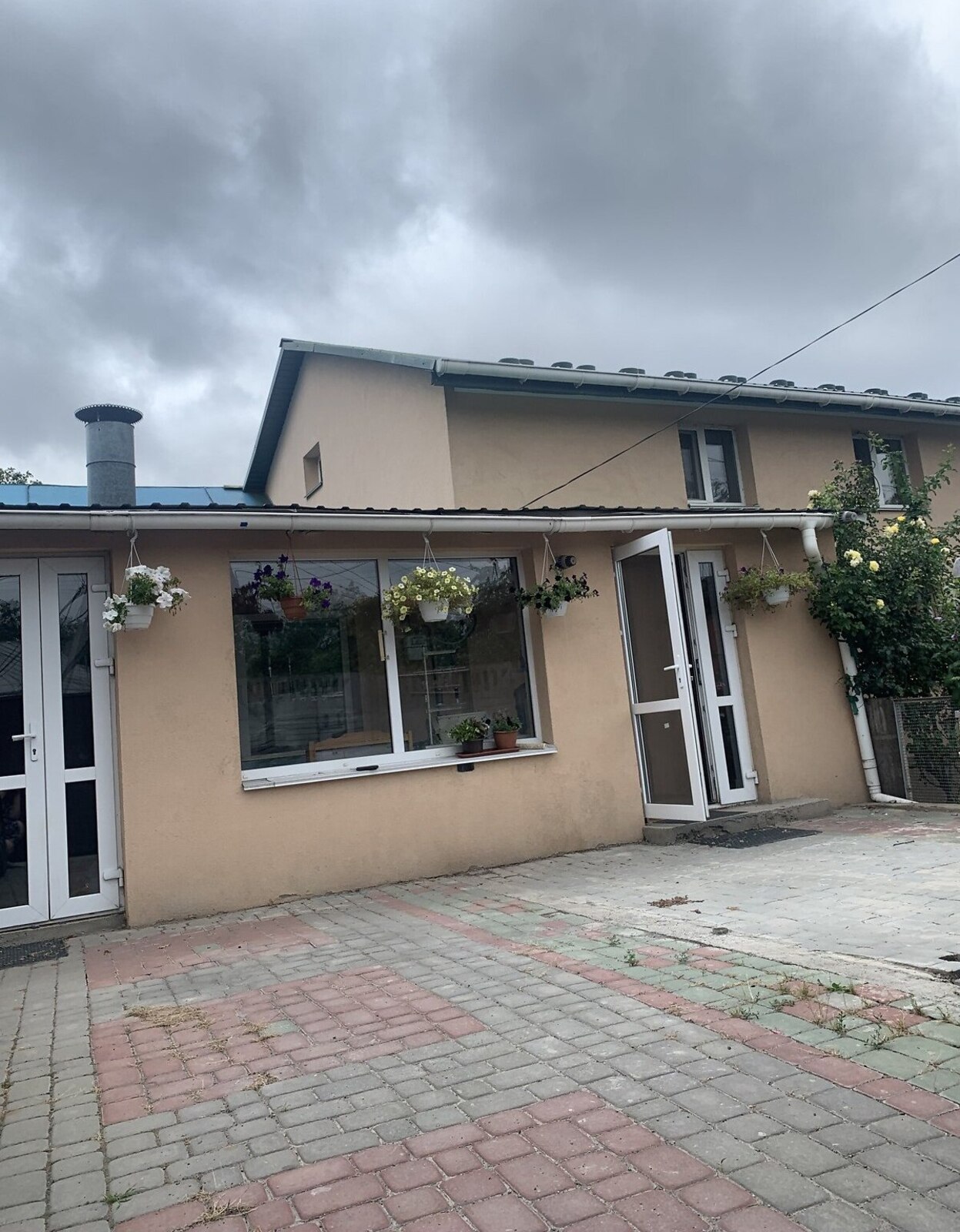 Продаж частини будинку на вул. Бучми, 6 кімнат фото 1 Продаж частини будинку на вул. Бучми, 6 кімнат фото 1