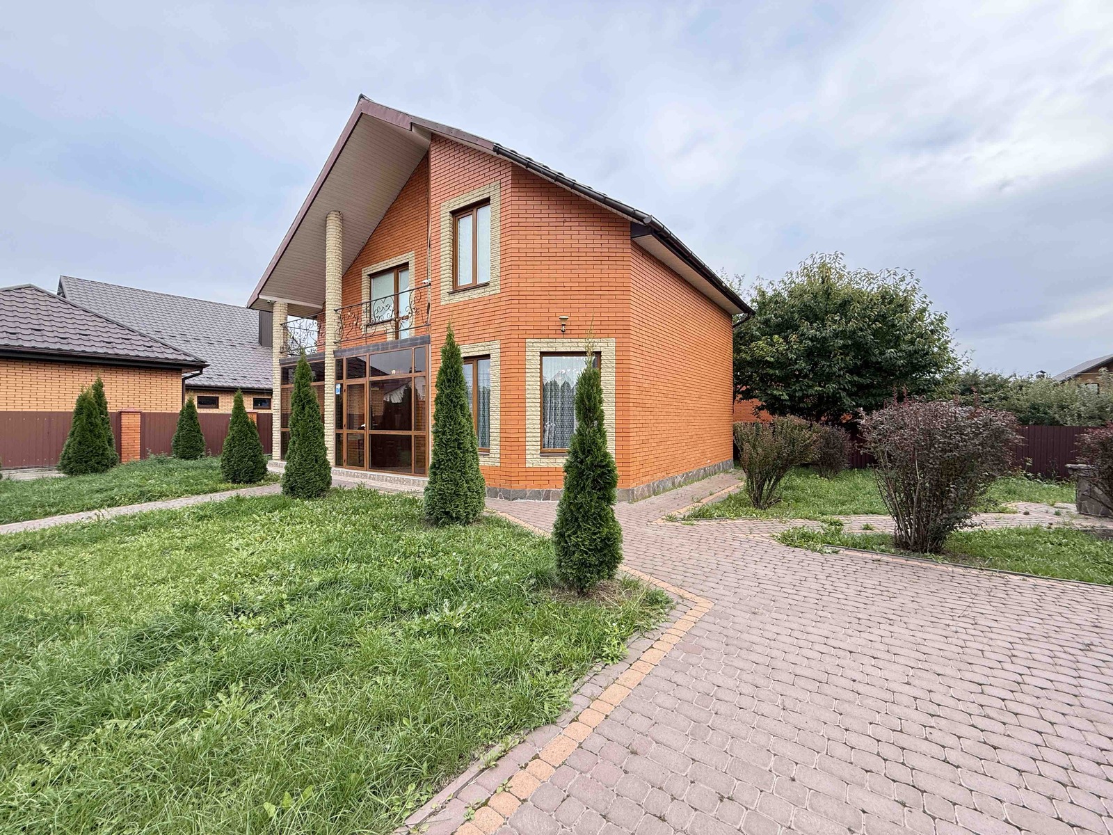Продаж будинку фото 1 Продаж будинку фото 1