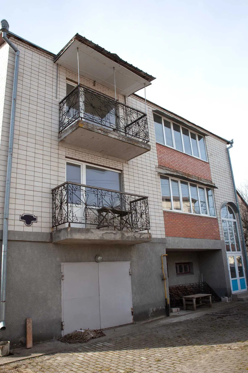 Продаж будинку фото 1 Продаж будинку фото 1
