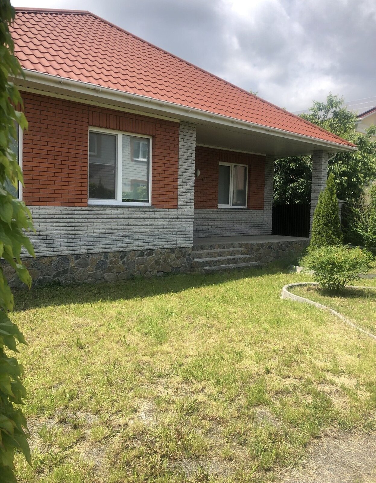 Продаж 1 поверхового будинку фото 1 Продаж 1 поверхового будинку фото 1