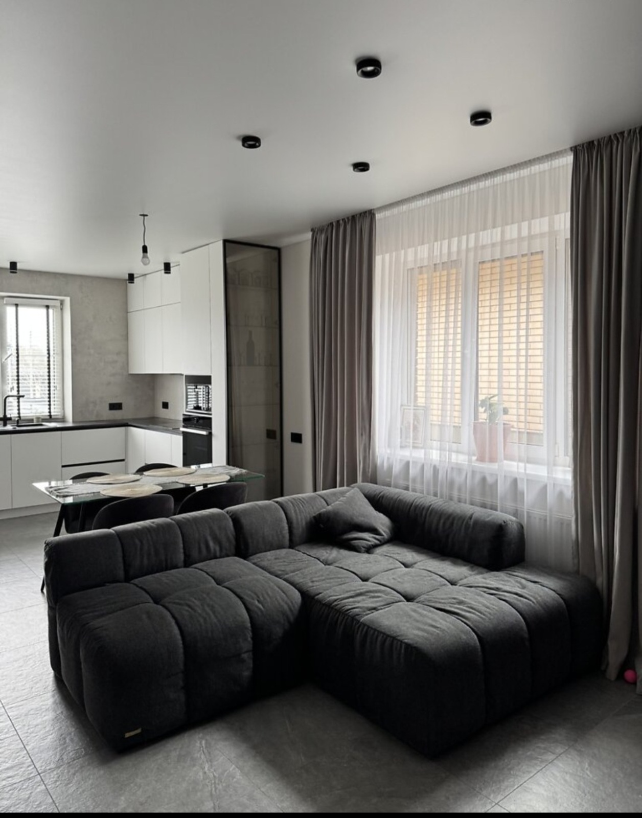 ������� �� ������� ̳�� ���� 1