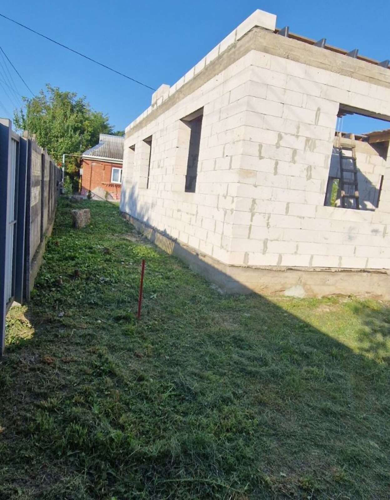 Продаж 2 поверхового будинку з ділянкою на 11 соток фото 1 Продаж 2 поверхового будинку з ділянкою на 11 соток фото 1