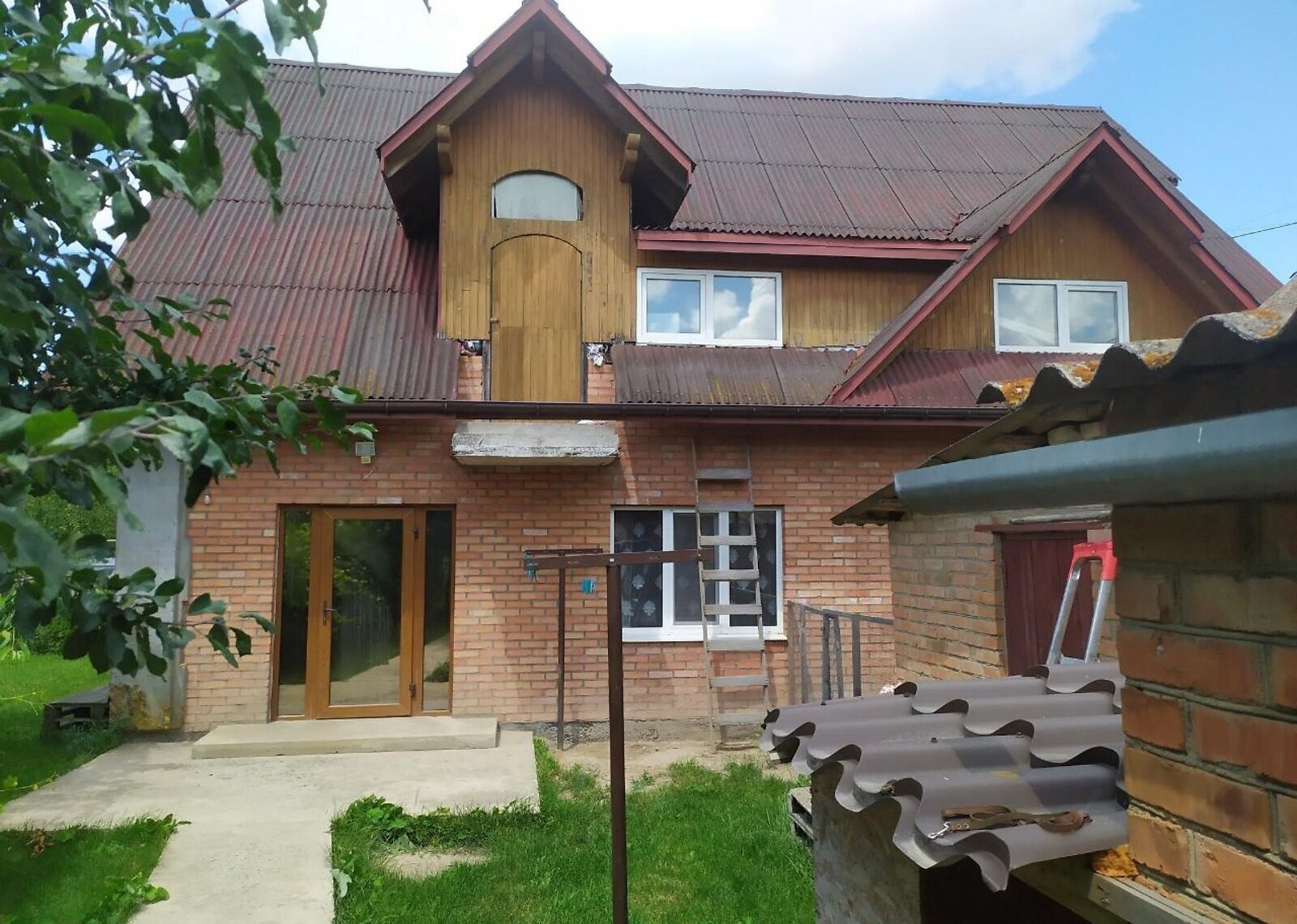 Продаж 1 поверхового будинку з ділянкою на 10 соток фото 1 Продаж 1 поверхового будинку з ділянкою на 10 соток фото 1