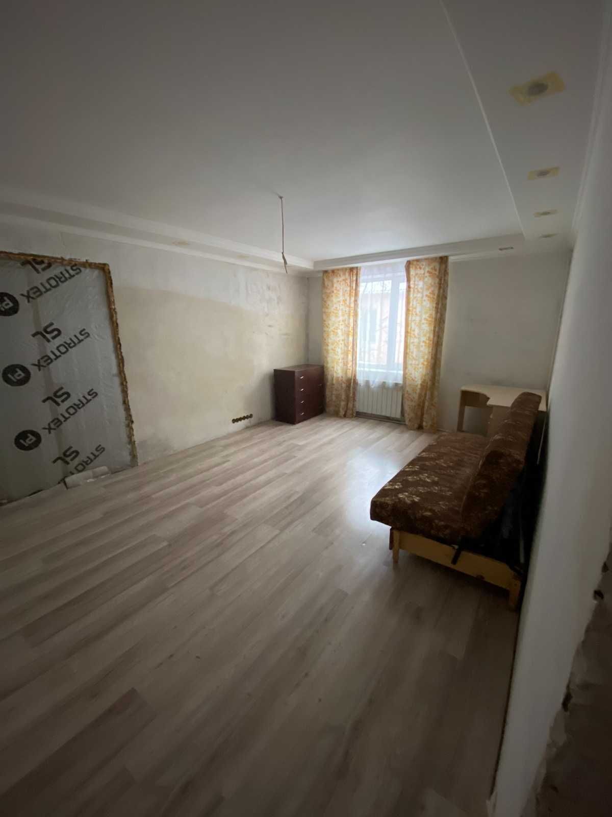Продам частину будинку на Ближньому Замості. фото 1 Продам частину будинку на Ближньому Замості. фото 1