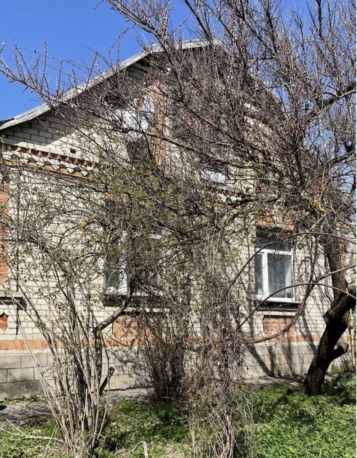Продаж 1 поверхового будинку з гаражем і ділянкою на 31 сотку фото 1 Продаж 1 поверхового будинку з гаражем і ділянкою на 31 сотку фото 1