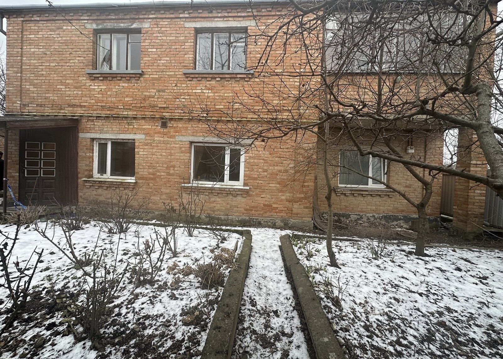  2        4.3   1