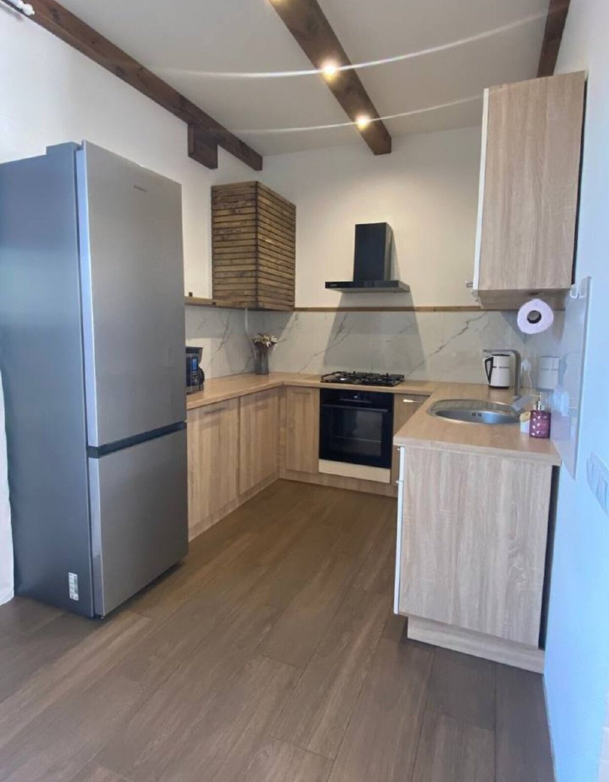 ������ 2 ����������� �������� � ������� �� 2.5 ����� ���� 1