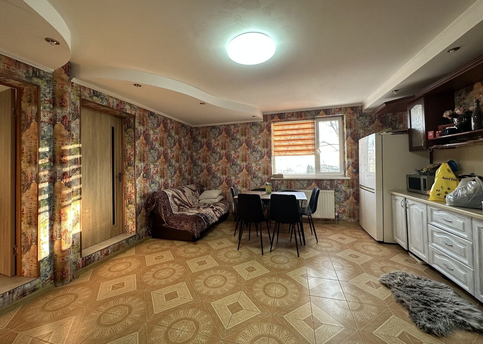 ������ 2 ����������� ������� � ������� �� 4 ����� ���� 1