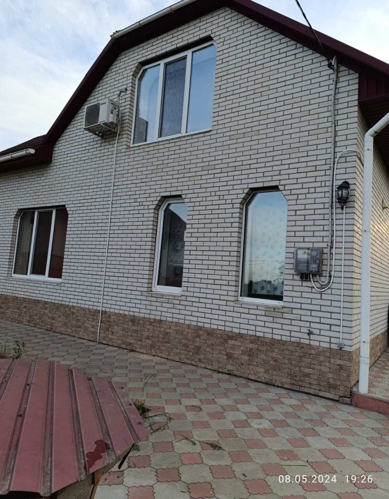 Продаж 2 поверхового будинку з верандою і ділянкою на 10 соток, 155 кв. м, 5 кімнат фото 1 Продаж 2 поверхового будинку з верандою і ділянкою на 10 соток, 155 кв. м, 5 кімнат фото 1