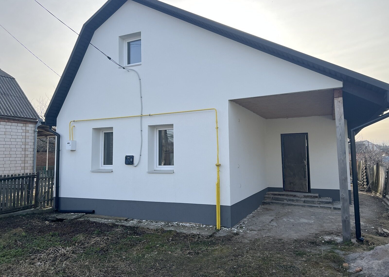 Продаж 1 поверхового будинку з ділянкою на 10 соток фото 1 Продаж 1 поверхового будинку з ділянкою на 10 соток фото 1
