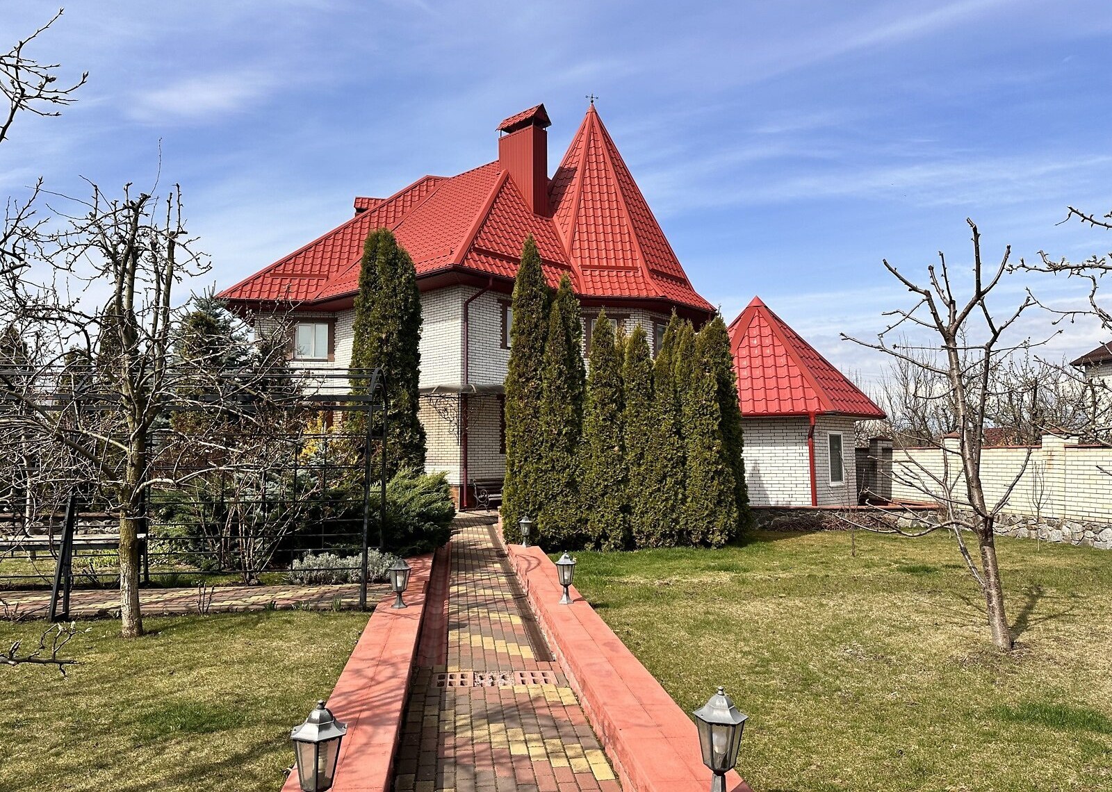 Продаж будинку на Вінницьких Хуторах фото 1 Продаж будинку на Вінницьких Хуторах фото 1
