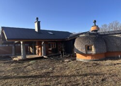 ������ 1 ����������� ������� � �������� � ������� �� 10 ����� ���� 4