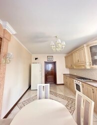Продаж 2 поверхового будинку з верандою і ділянкою на 8 соток фото 24 Продаж 2 поверхового будинку з верандою і ділянкою на 8 соток фото 24