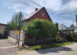 ������ 2 ����������� ������� � ������� �� 10 �����, 250 ��. �, 5 ����� ���� 26