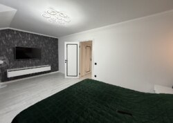 ������ 2 ����������� ��������� � ������� �� 1.5 ����� ���� 29