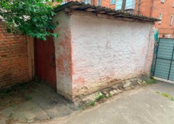 Продаж частини будинку на вул. Кропивницького, 6 кімнат фото 13 Продаж частини будинку на вул. Кропивницького, 6 кімнат фото 13