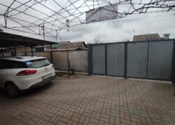 ������ 2 ����������� ������� � ������� �� 6 �����, 150 ��. �, 6 ����� ���� 39