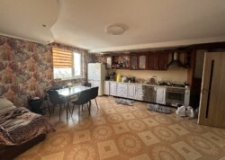 ������ 2 ����������� ������� � ������� �� 4 ����� ���� 21