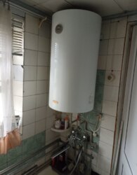 ������ 1 ����������� ������� � ������� 43.5 ��. �, 2 ������ ���� 10