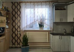 Продаж 1 поверхового будинку з верандою і ділянкою на 10 соток, 156 кв. м, 4 кімнати, на вул. Євгена Чикаленка фото 17 Продаж 1 поверхового будинку з верандою і ділянкою на 10 соток, 156 кв. м, 4 кімнати, на вул. Євгена Чикаленка фото 17