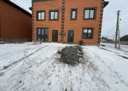 Продаж 2 поверхового дуплекса з ділянкою на 1.3 сотки фото 14 Продаж 2 поверхового дуплекса з ділянкою на 1.3 сотки фото 14