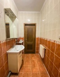 Продаж 2 поверхового будинку з ділянкою на 7.86 сотки фото 8 Продаж 2 поверхового будинку з ділянкою на 7.86 сотки фото 8