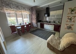Продаж 2 поверхового дуплекса з ділянкою на 2.5 сотки фото 1 Продаж 2 поверхового дуплекса з ділянкою на 2.5 сотки фото 1