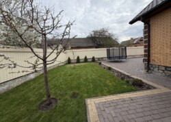 ������ 2 ����������� ������� � ������� � ������� �� 4.5 ����� ���� 25