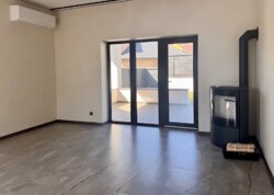 Продаж 1 поверхового будинку з ділянкою на 0.472 соток фото 2 Продаж 1 поверхового будинку з ділянкою на 0.472 соток фото 2