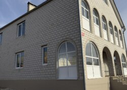 Продаж 2 поверхового будинку з гаражем і ділянкою на 17 соток фото 3 Продаж 2 поверхового будинку з гаражем і ділянкою на 17 соток фото 3