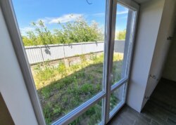 ������ 2 ����������� �������� � ������� �� 3 ����� ���� 9