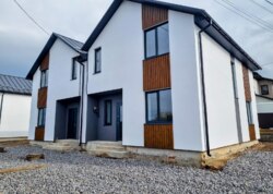 ������ 2 ����������� �������� � ������� �� 2 ����� ���� 19