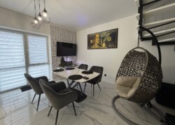 ������ 2 ����������� ��������� � ������� �� 1.5 ����� ���� 14