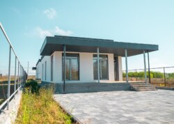 ������ 1 ����������� ������� � ������� �� 4 ����� ���� 1