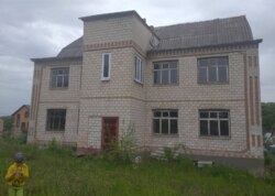 ������ 2 ����������� ������� � ������� �� 16 ����� ���� 3